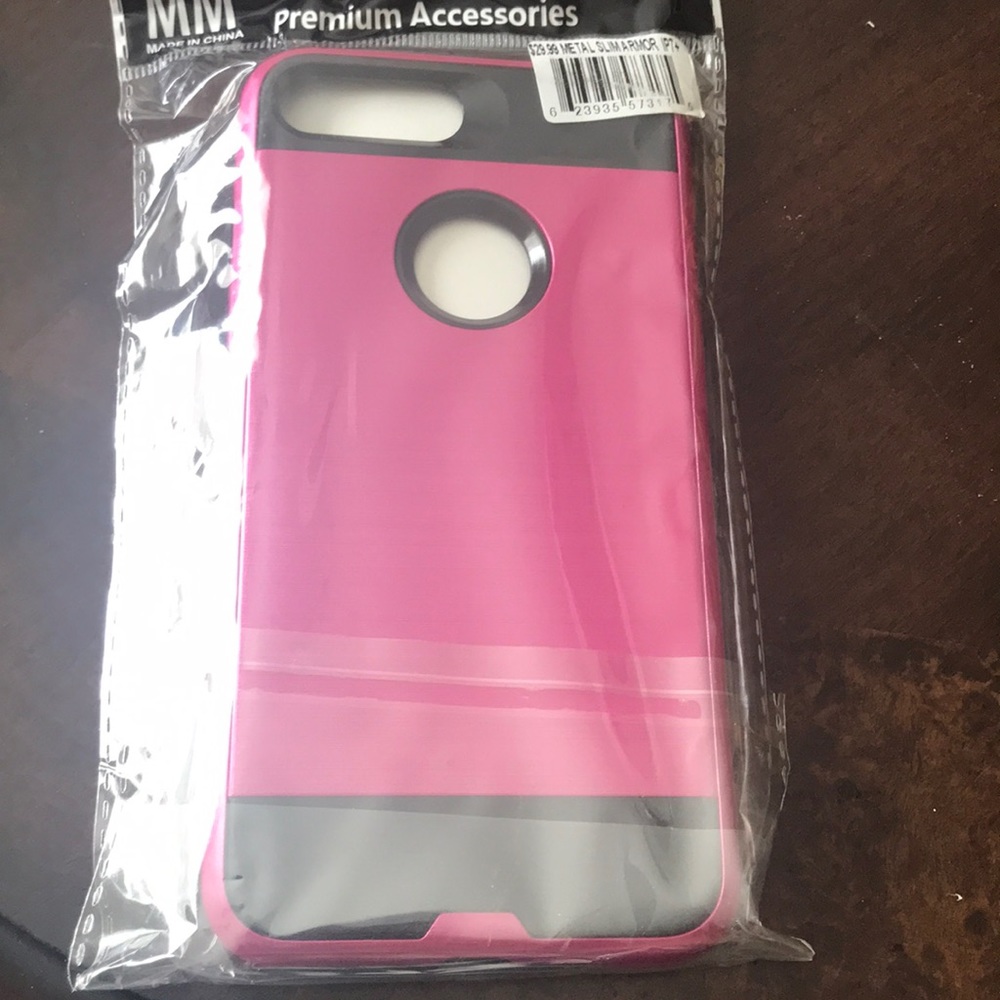 I phone 7 + Metal Slim Armor phone cover